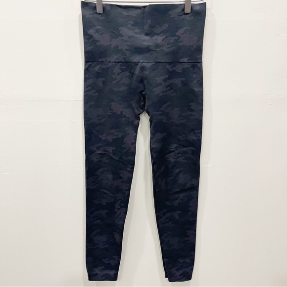 Spanx Look At Me Now Leggings Camo Size XL High Rise - Picture 2 of 9